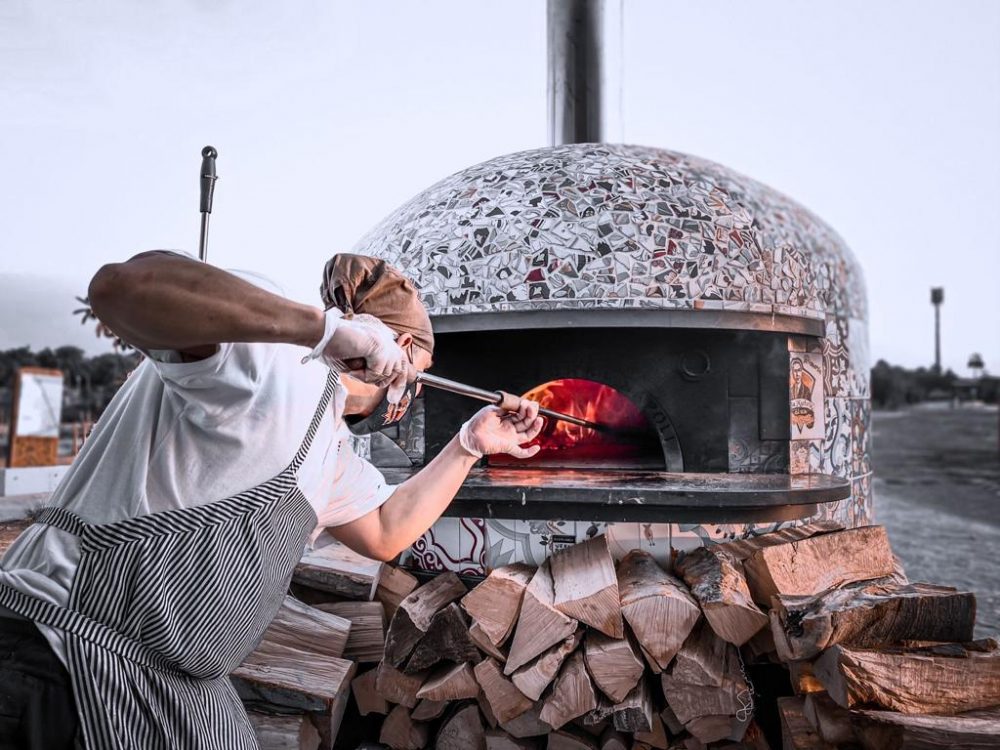 L'Antica Pizzeria Da Michele pop up store Aramco