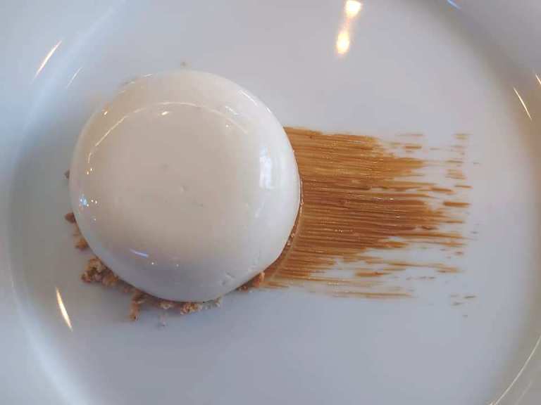 L’Agliara, panna cotta