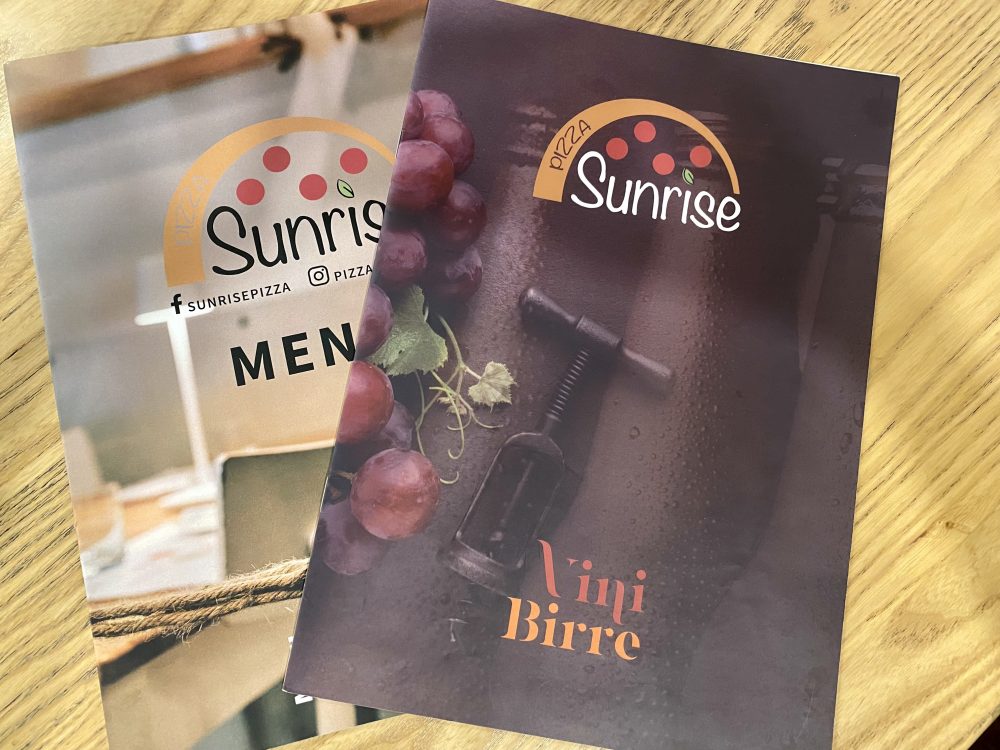 Pizzeria Sunrise - Menu' e carta dei vini