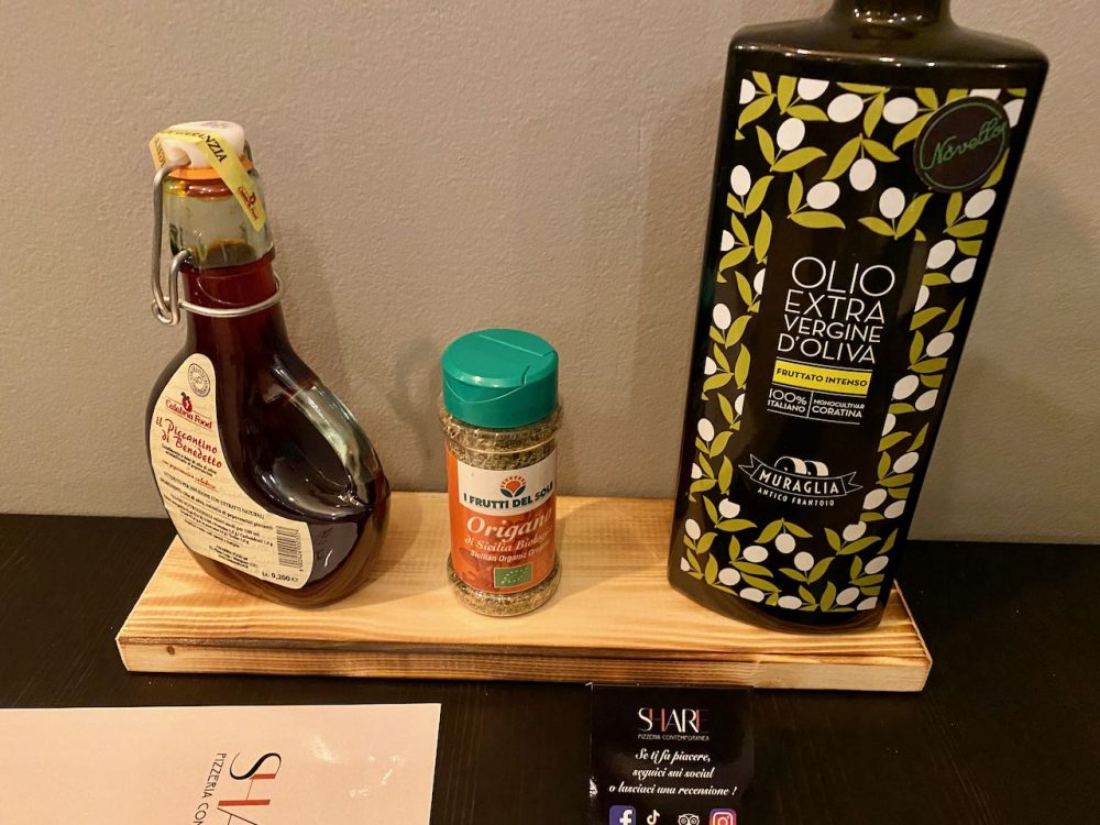 Share pizzeria contemporanea - sul tavolo