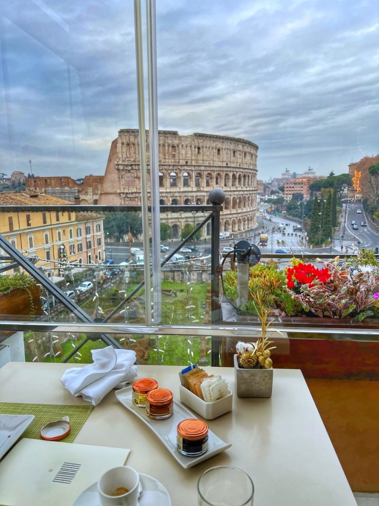 la vista dell'aroma restaurant di Roma Palazzo Manfredi