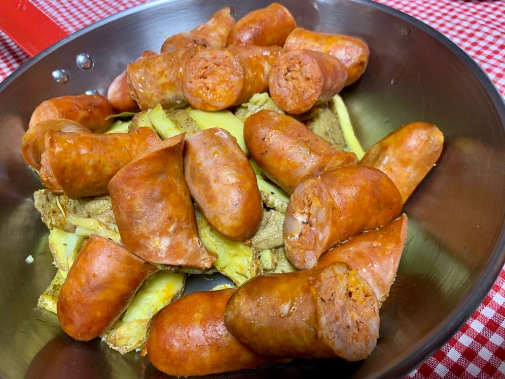 Catasta. Salsiccia e patate