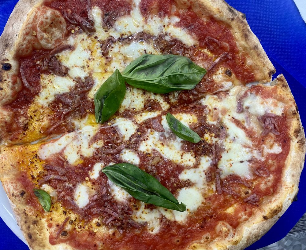 Pizzeria Napoli Centro - Pizza Diavola