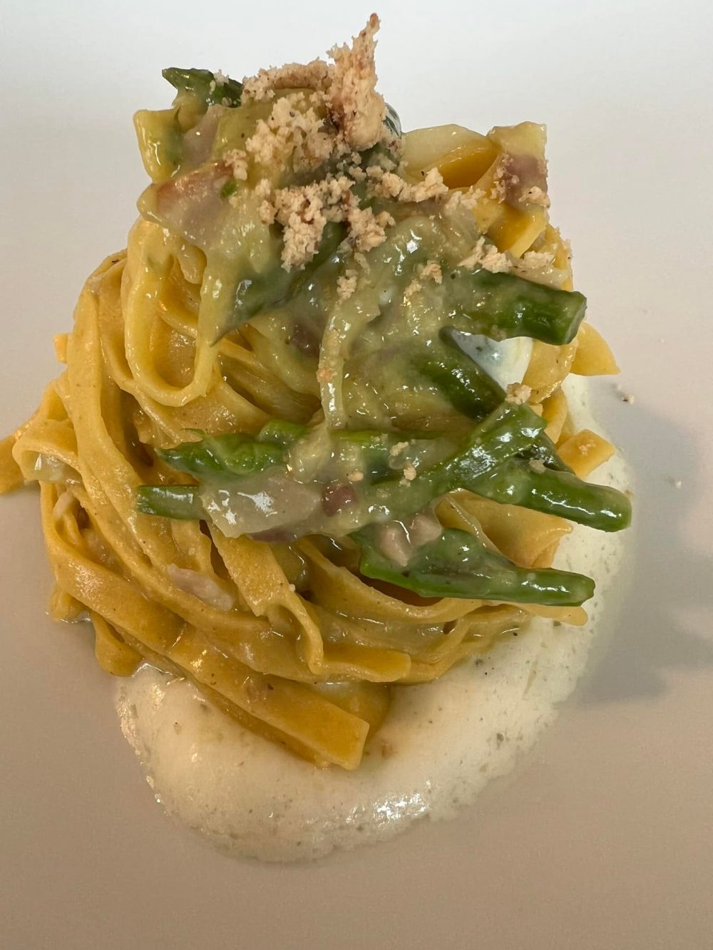 Tagliolini 38+1 agli asparagi