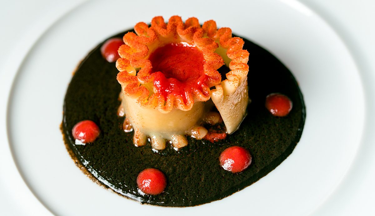 Red could be Black di Alberto Ragoni