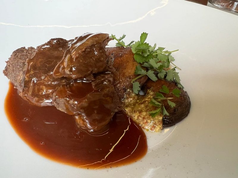 Suscettibile a Salerno - Guancia e funghi