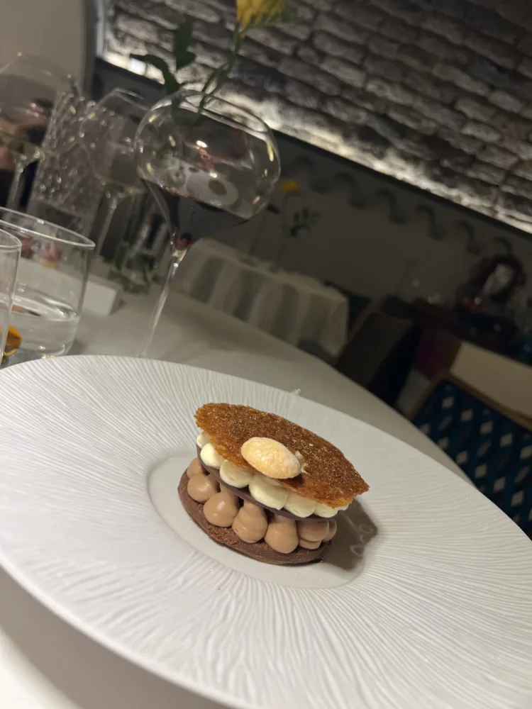 Interpretazione del Tiramisù con spuma di mascarpone e mousse al caffè