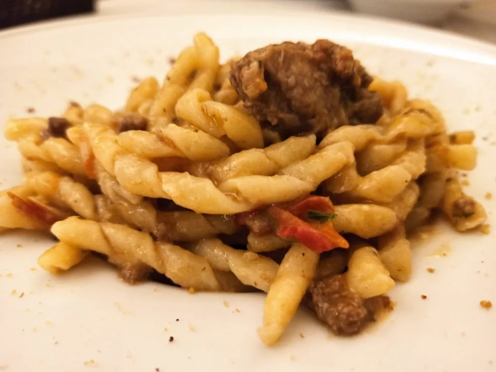 La Veduta, I Fusilli Avellinesi con Ragu' di Podolica