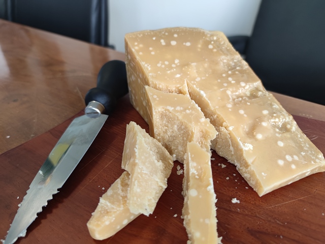 Montanari & Gruzza -Parmigiano SolodiBruna 72 mesi