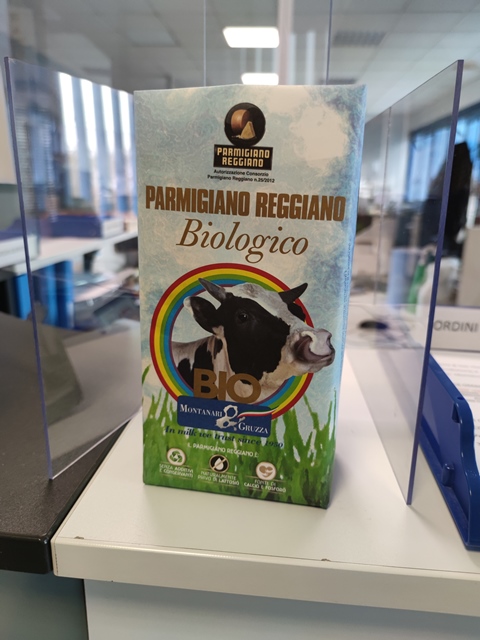 Montanari & Gruzza - il Parmigiano Reggiano Bio