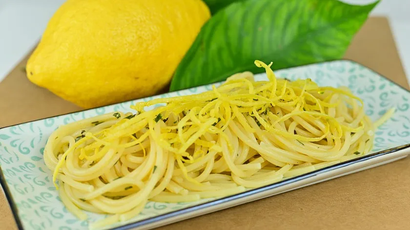 SPAGHETTI AL LIMONE