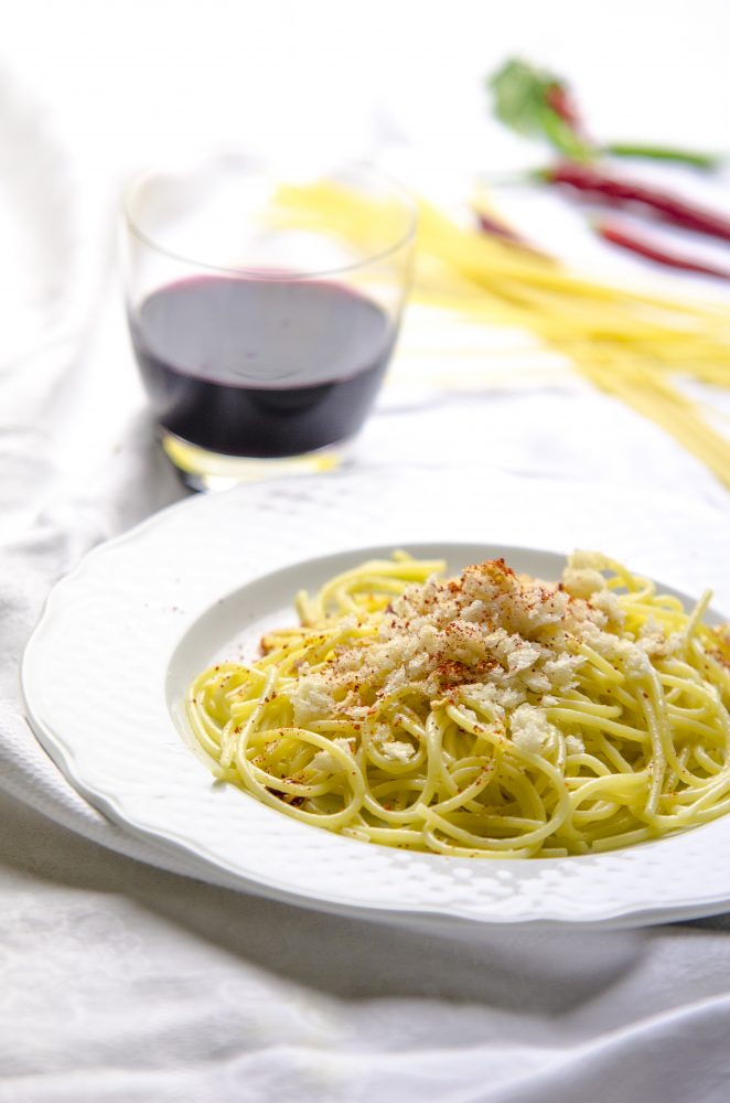 Spaghetti aglio e olio alla siciliana