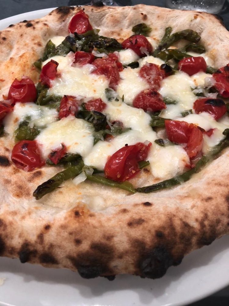 Pizzeria Troisi - Pizza Tricolore
