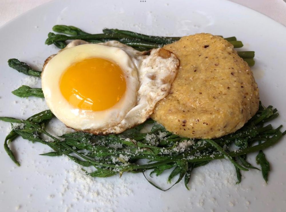 Trattoria Visconti, oltre all’orto c’e' il pollaio