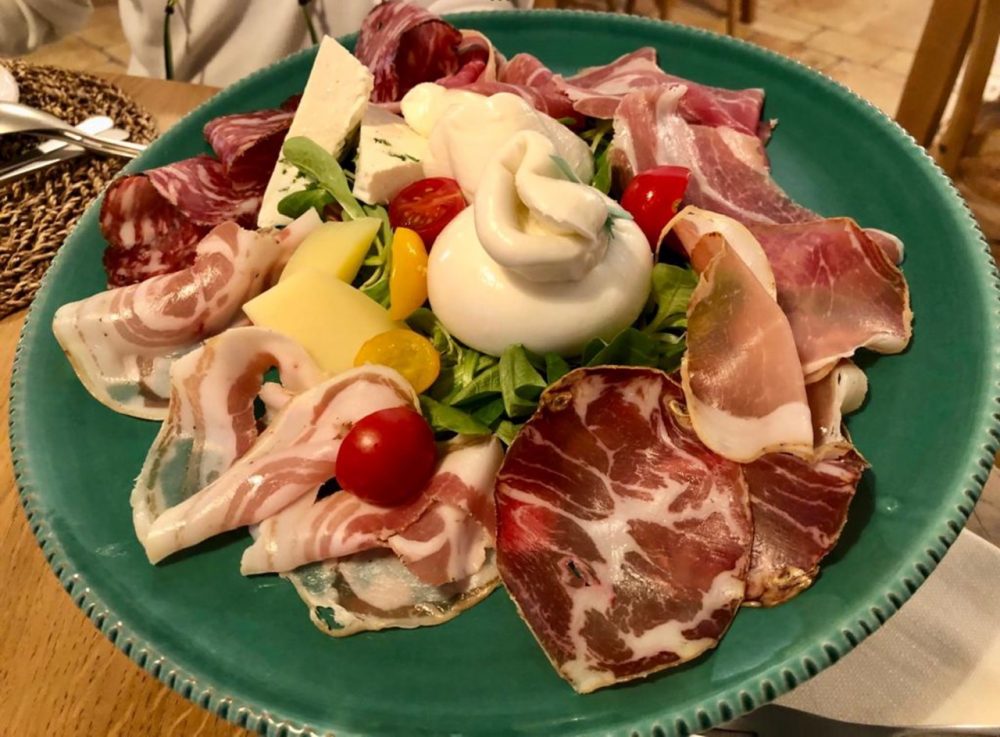 Sobbrammari, l’antipasto conviviale