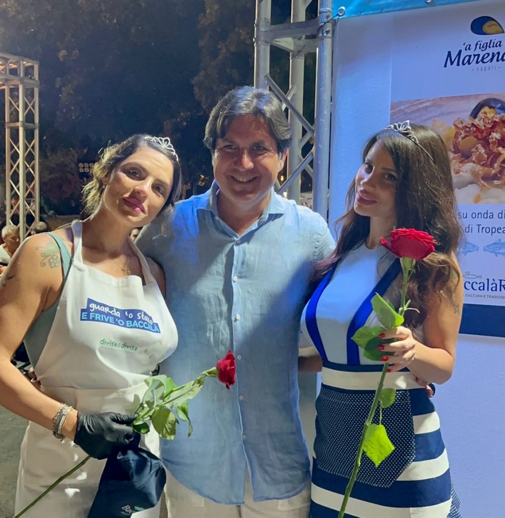 Le gemelle con la corona di BaccalaRegina