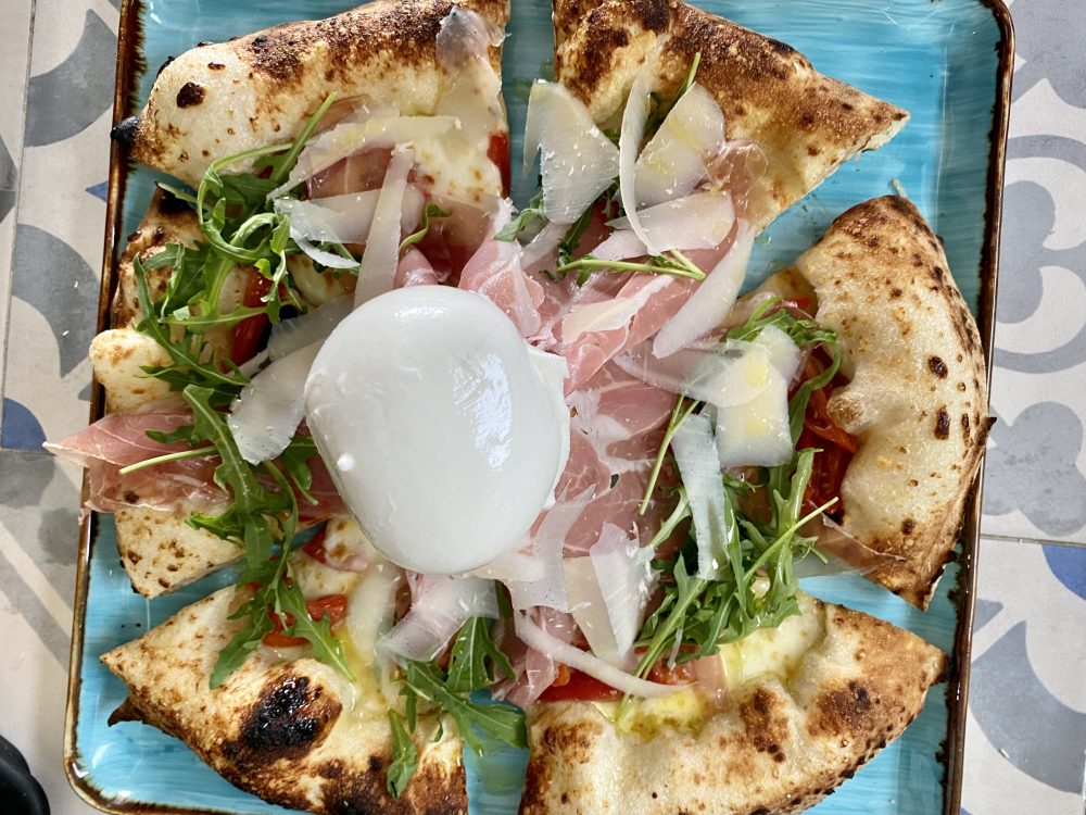 Pizz’Ammore - Pizza Vesuvio