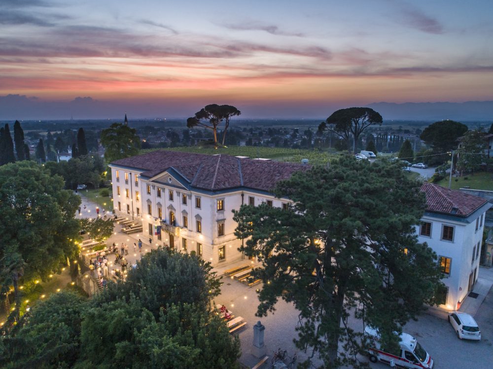 Veduta villa toppo florio © bluefoto 87 Fiera Buri