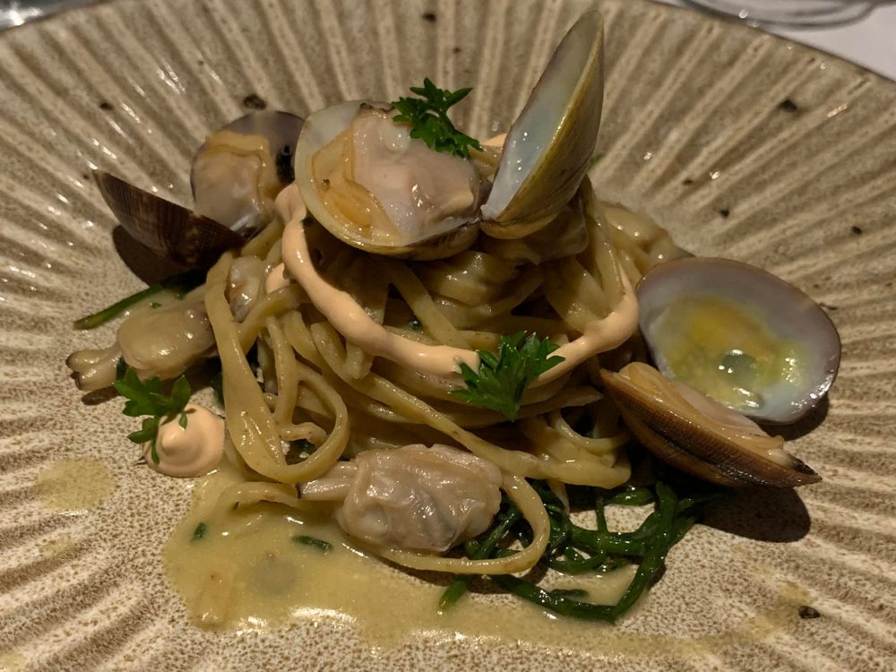 Ristorante Vesuvio a Sorrento, tagliolini semi integrali con vongole e crema di ricci