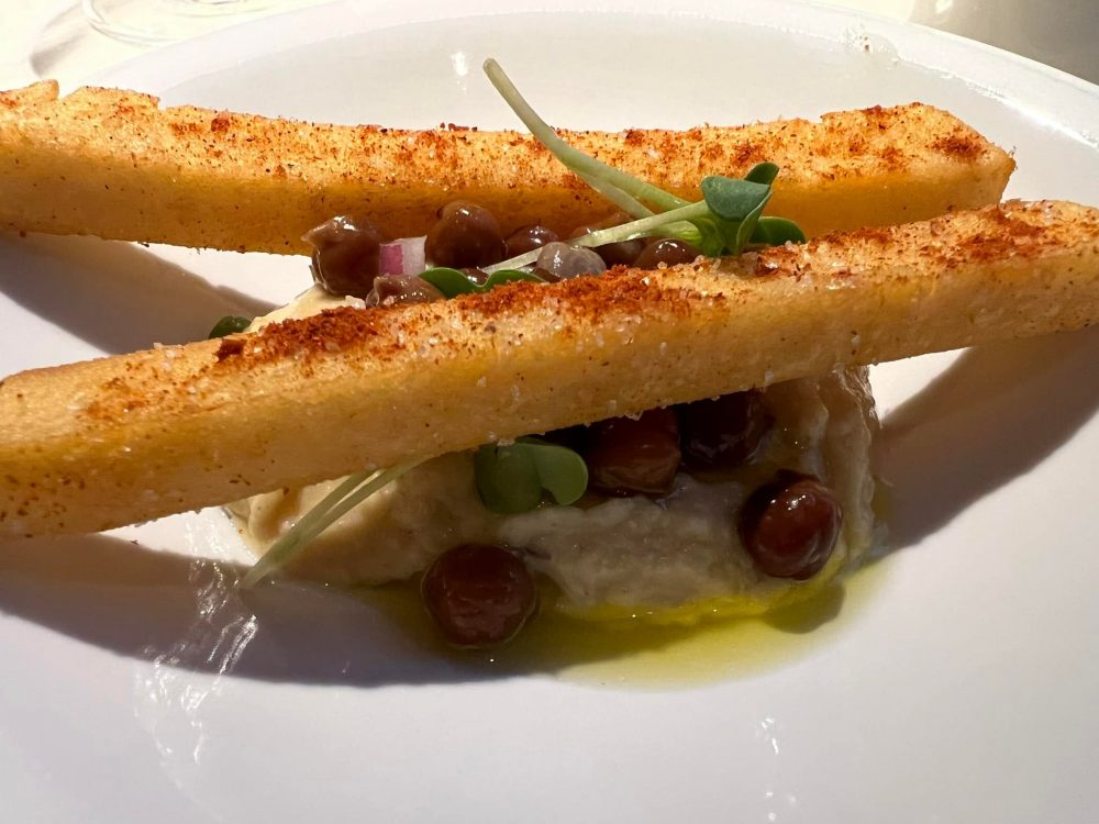 Emporio Armani Ristorante Milan - Hummus di ceci · tahina · cumino · tacos