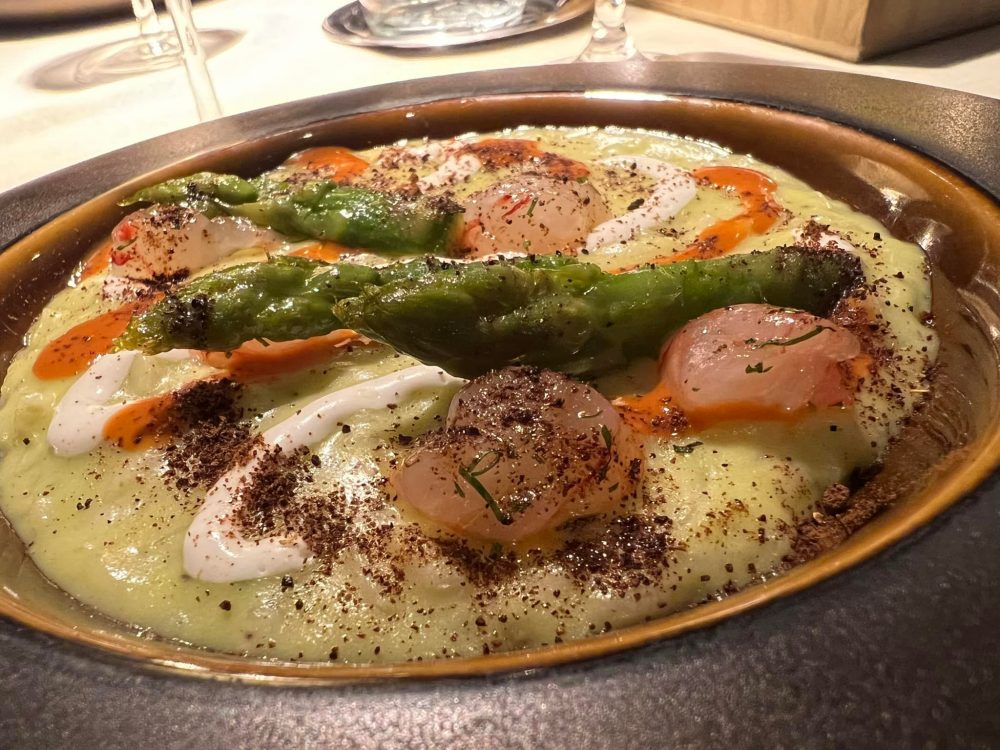 Emporio Armani Ristorante Milan - Risotto · asparagi · gamberi · burrata