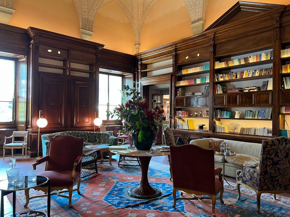 Il Salviatino - sala biblioteca