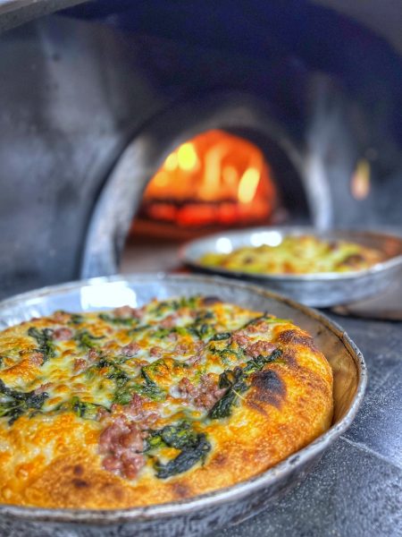 Villa Trentova - Pizza nel Ruoto Salsiccia e Friarielli