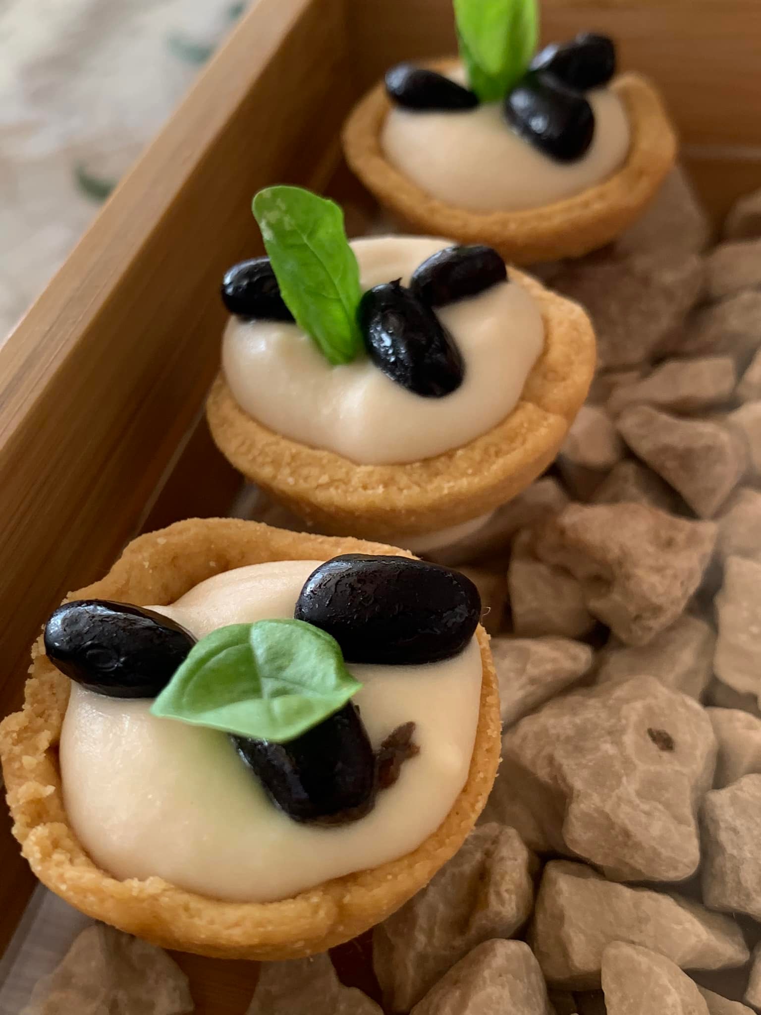 Locanda Petreja, aperitivo, tartellette di fagioli cannellini