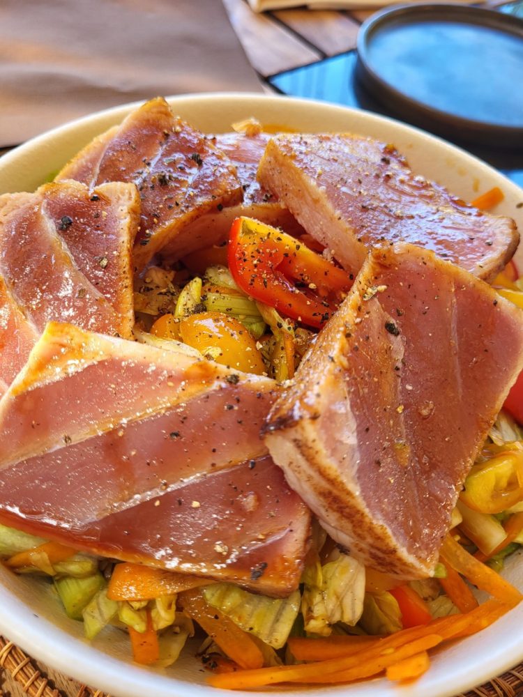 MAYA -Tataki di tonno Salad