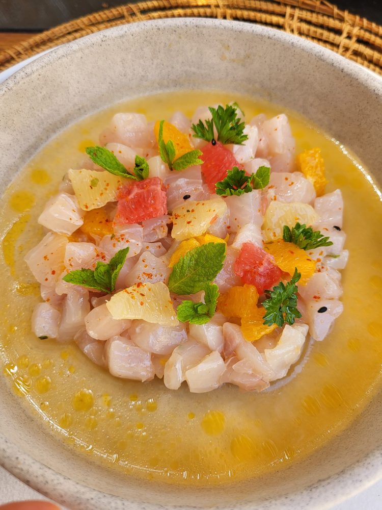 MAYA - Ceviche di ricciola agli agrumi