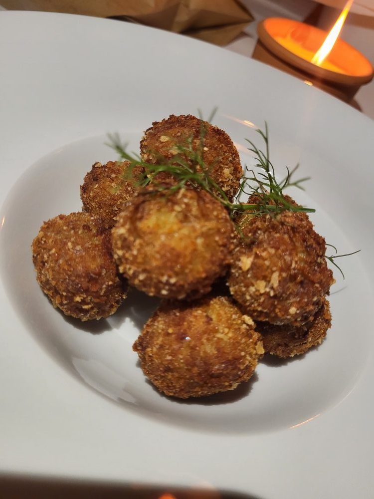 O' CARDIN - Polpette di melanzane e baccalà