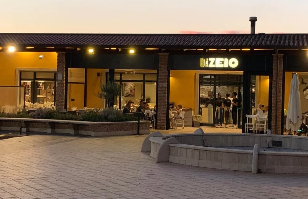 Da Zero a Vallo della Lucania, l'esterno