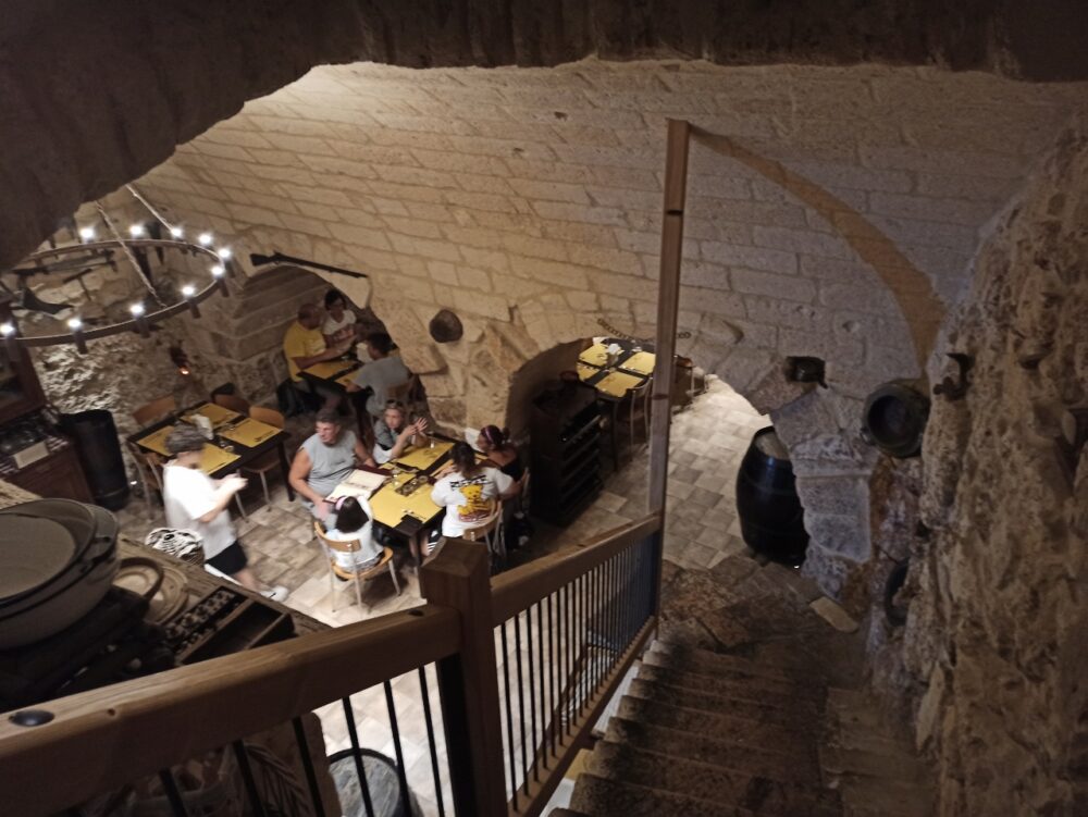 La Grotta di Santa Chiara - L'accesso alla grotta