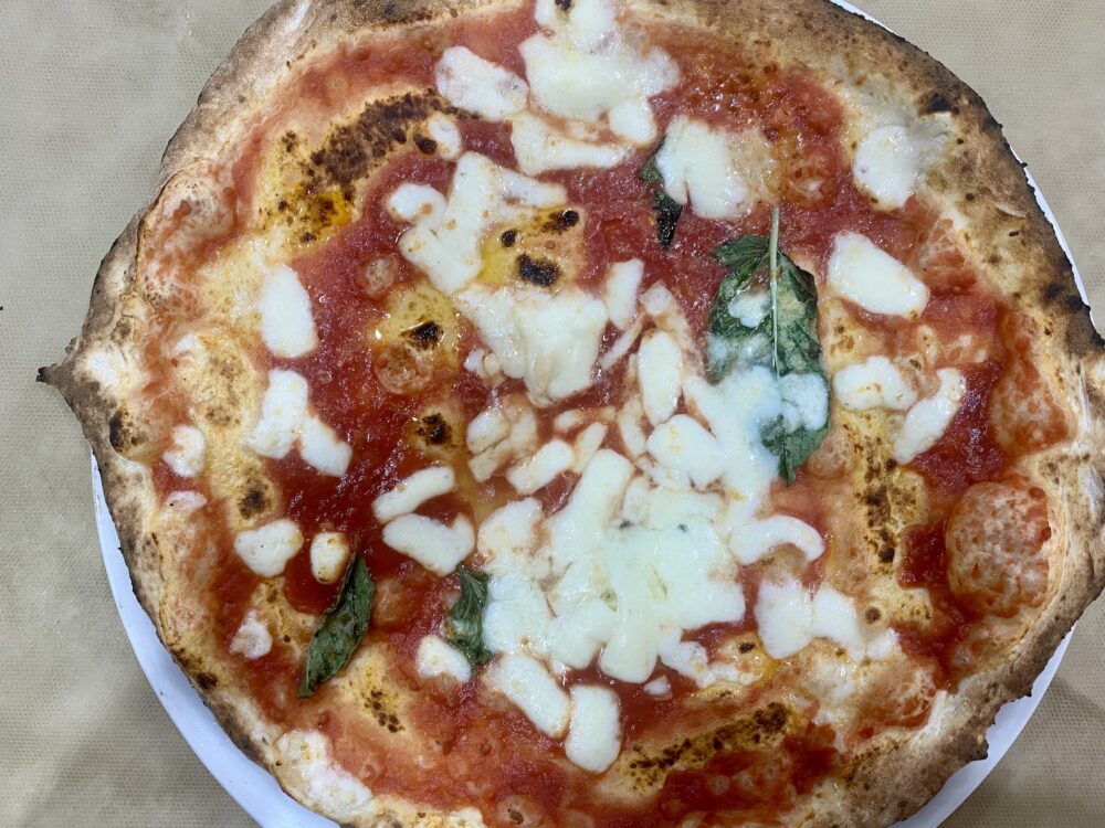 Pizzeria Ernesto Iorio - Pizza Margherita