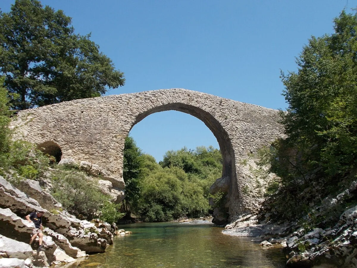 Il ponte di Felitto sul Calore