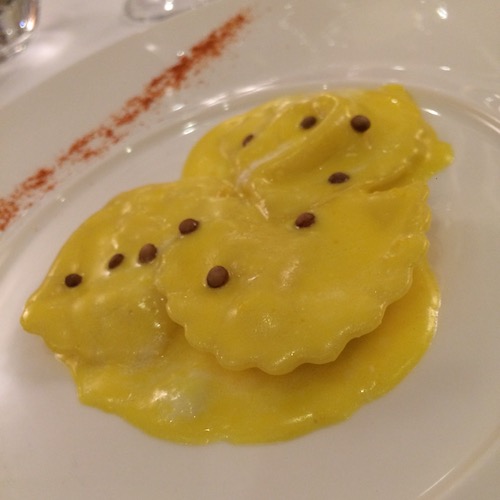 Villa maiella - Raviolo con burrata e Zafferano