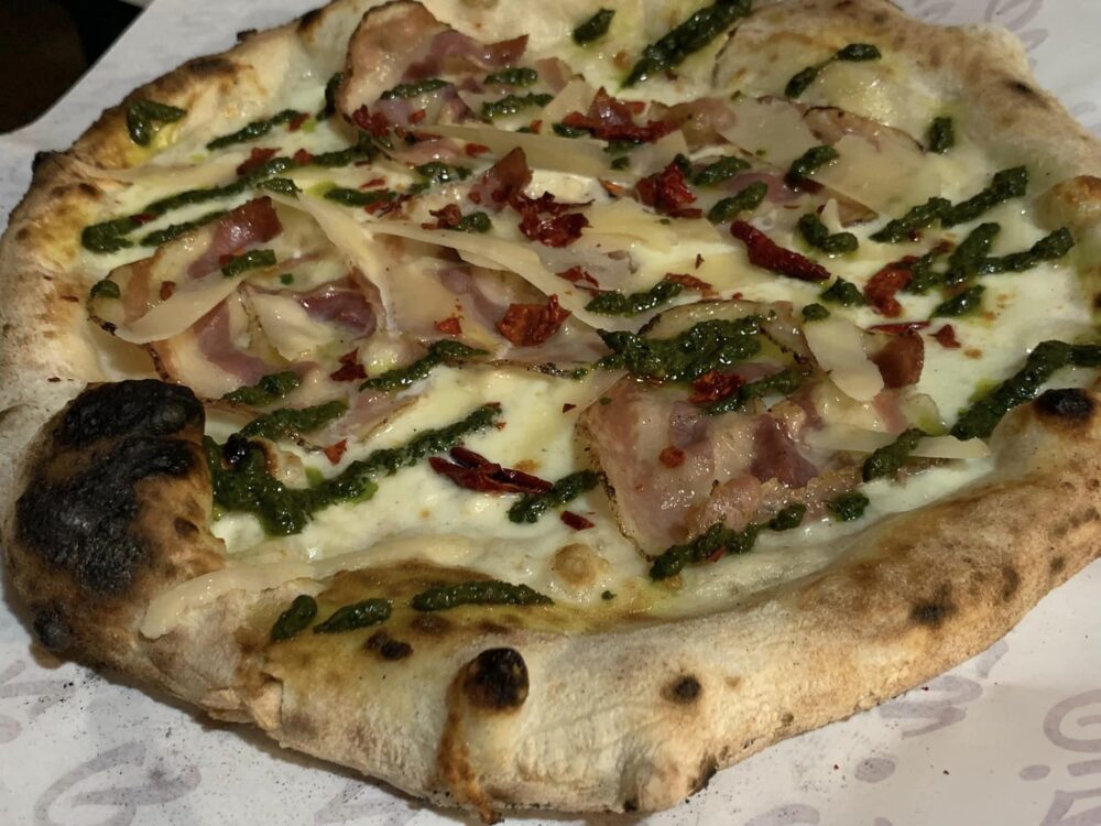 Pizzeria Carminuccio a Mariconda, la Carminuccio 2.0