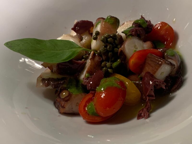 Il Veliero ad Acciaroli, il polpo alla Mediterranea