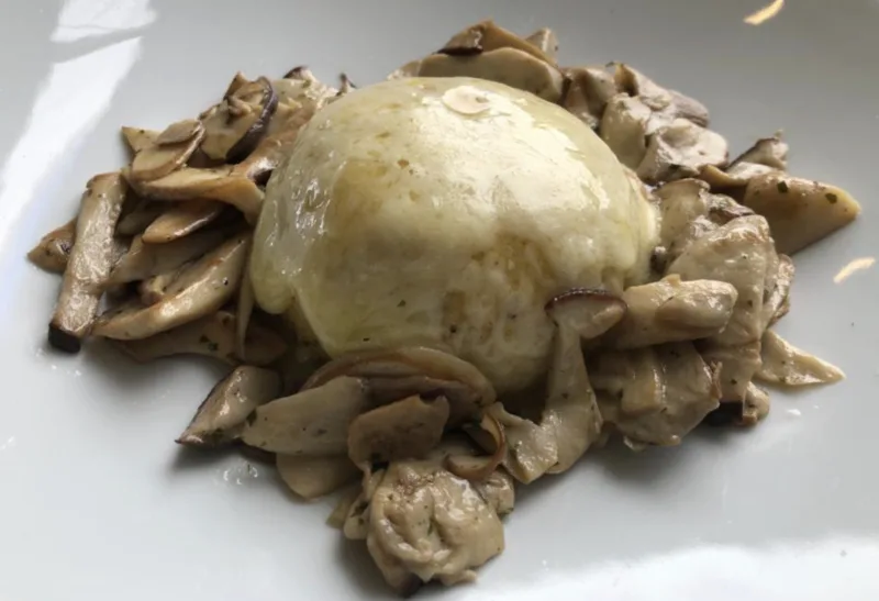 Trattoria Visconti, formaggio, polenta, funghi e…