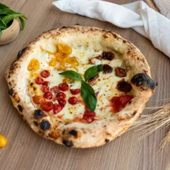 La Quattro Pomodori di Pizzeria Bruscone