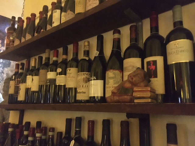 Osteria del Pegno - Vini in sala