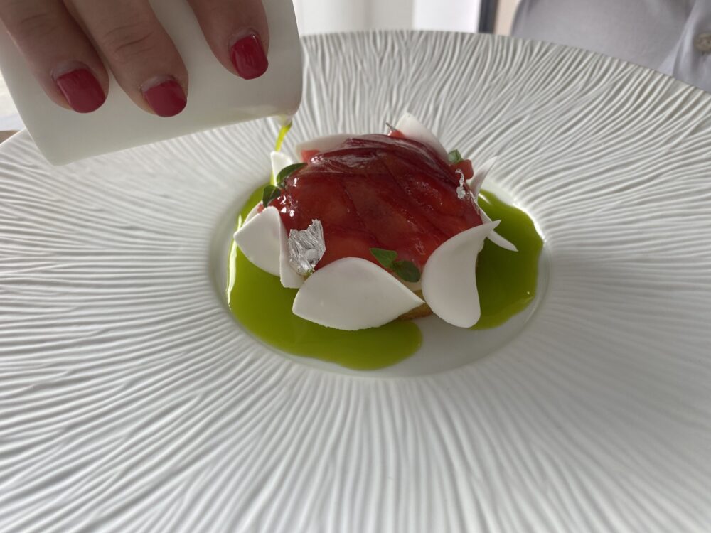 Torre del Saracino - pesca nettarina, mascarpone di bufala, basilico