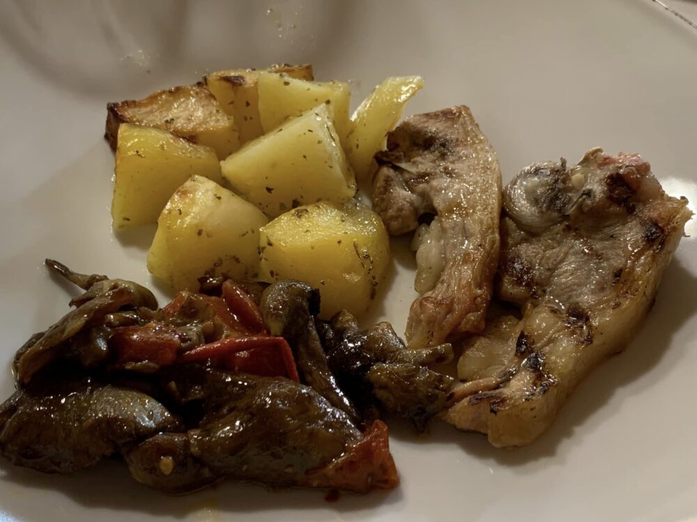 Pastificio Osteria alle pendici di Monte Erbano, agnello, patate e funghi