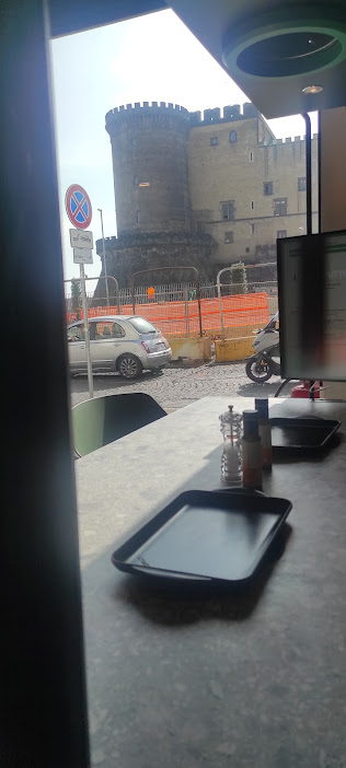 Bradem - sala lato municipio