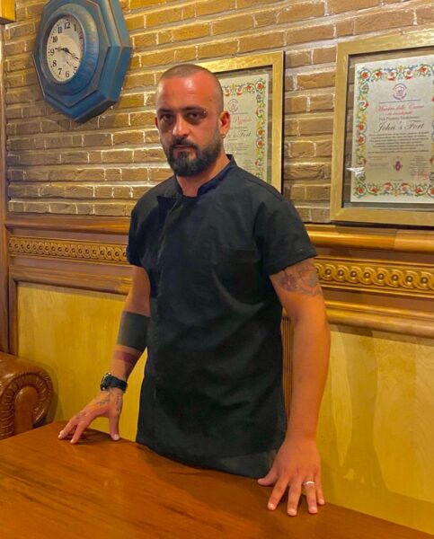 Danilo Cosacchi - John’s Fort Pub Pizzeria Steakhouse