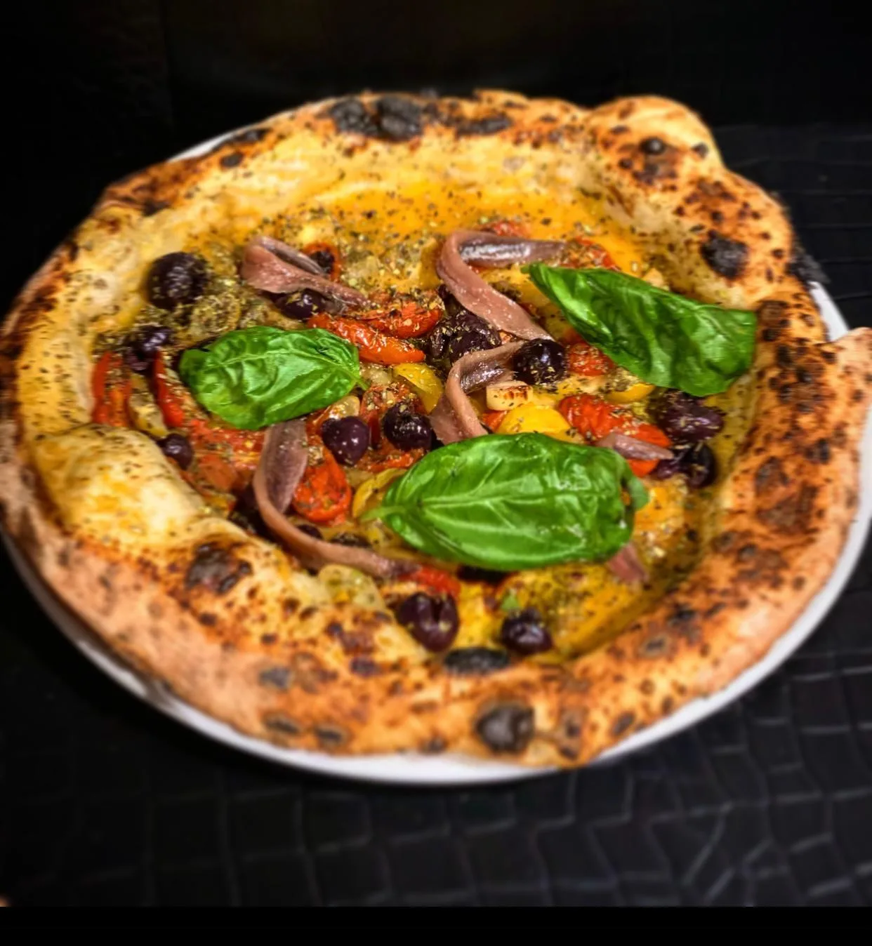 Marinara-del-Cantabrico-di-Ciro-Savarese-Anema-Pizza.