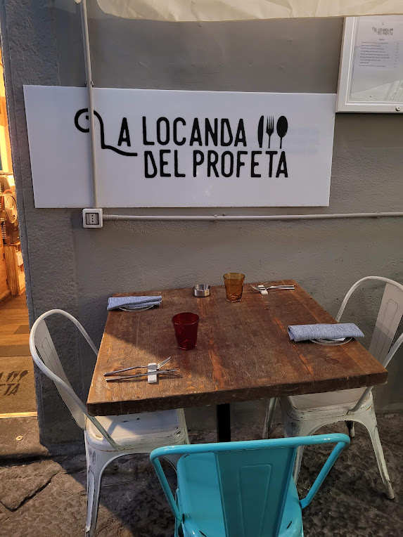 La Locanda del Profeta, esterno