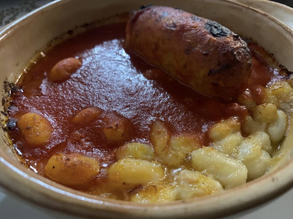 Il Nocciolo selvatico, polenta al tegamino con salsiccia e fagioli