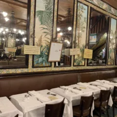 Brasserie LIPP, una delle sale