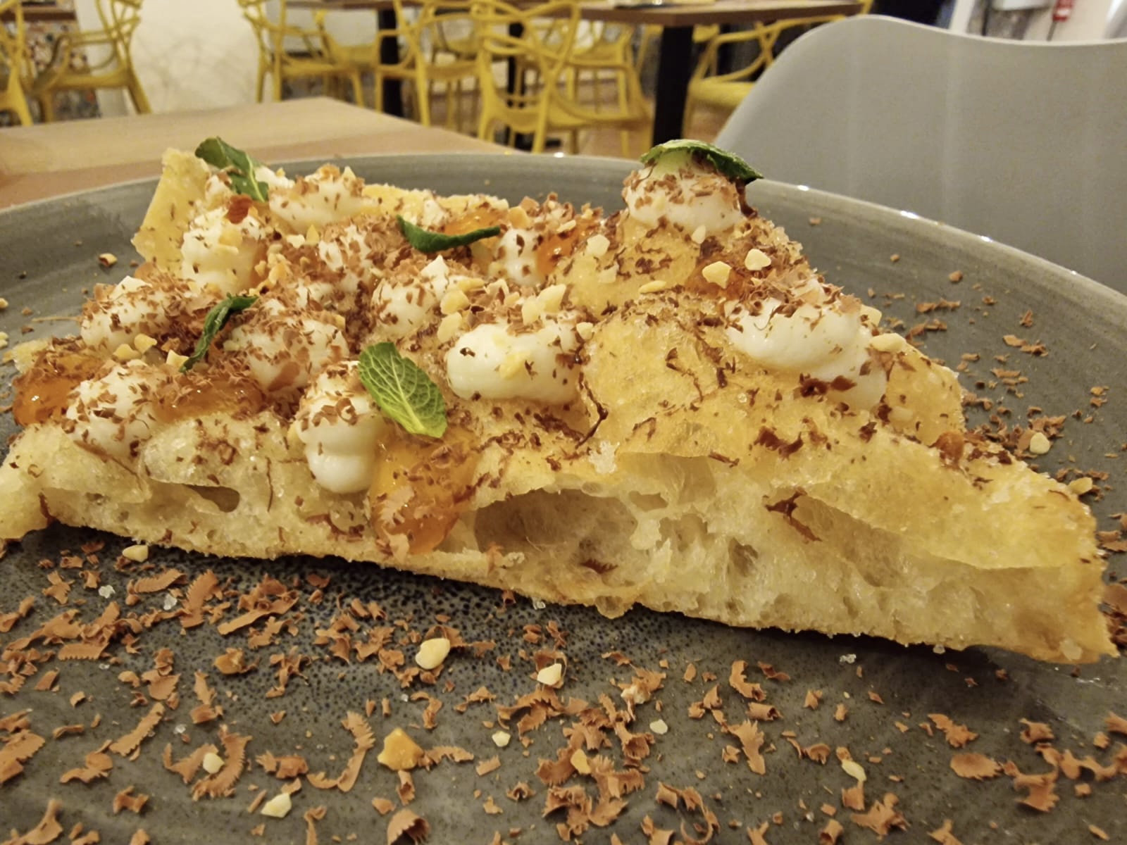 Graffa-La-Maison-Ricotta-e-Albicocca